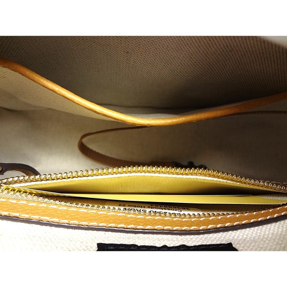 Dooney‎ & Bourke Saddle Pebble Leather Crossbody Shoulder Bag Purse NWT - Picture 4 of 4